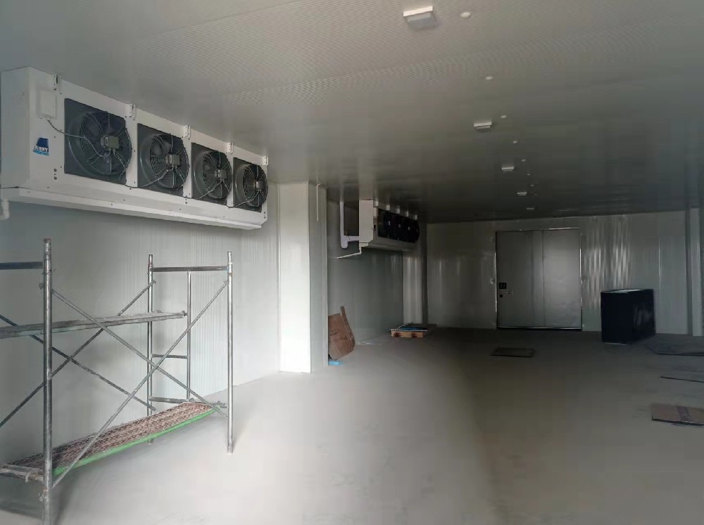 江蘇三意-18℃低溫原料配件冷凍庫建造工程